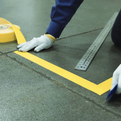 Fita Demarcação De Solo 48mm x 30m Amarela Adelbras